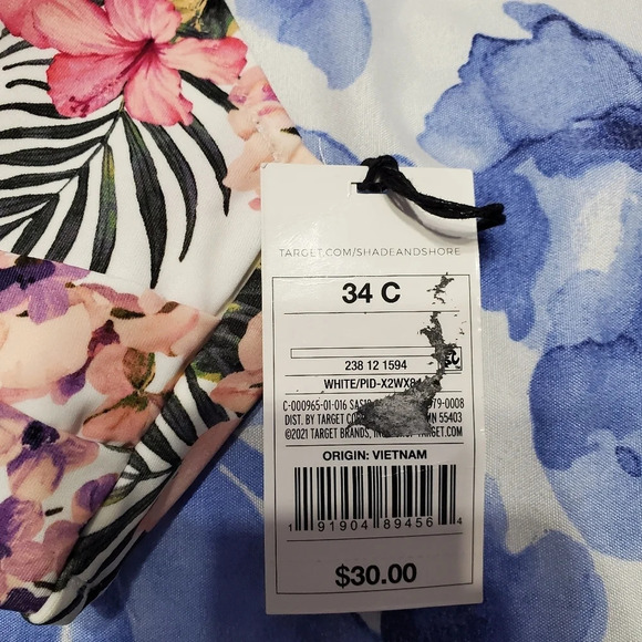 NWT Shade & Shore Women's Lightly Lined Twist-Front Plunge Bikini Top 34C - Picture 6 of 6